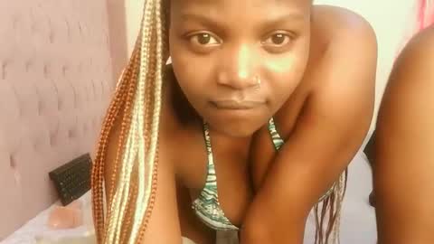 Lola online show from 03.10.26