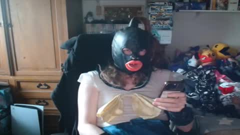 kinky_miku online show from 11.28.25