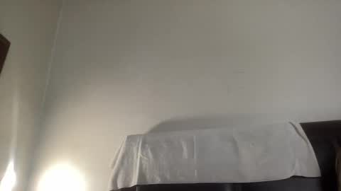 Kinkyguy323232 online show from 12.23.24