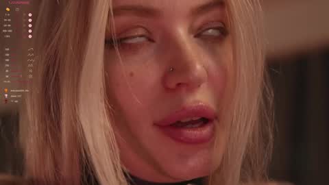 kinkylina_ online show from 02.01.25