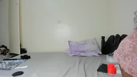 Kinky online show from 01.04.25