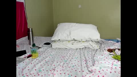 Kinky online show from 02.18.25