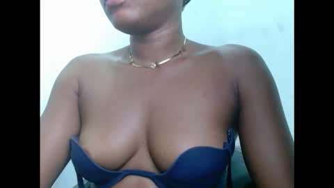 Snapshot of kinkyxxnasty chatting on 12.21.25 kinkyxxnasty online show from 12.21.25