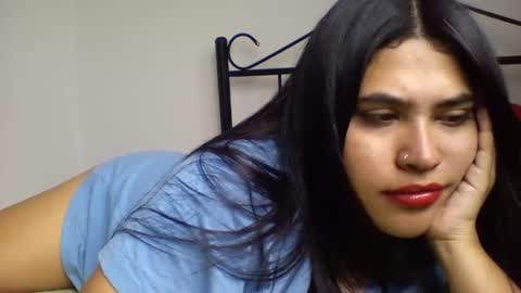 Snapshot of kion_and_valu chatting on 10.05.25 kion_and_valu online show from 10.05.25