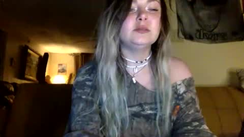 Snapshot of kipsy420 chatting on 10.16.25 Kipsy Rose online show from 10.16.25