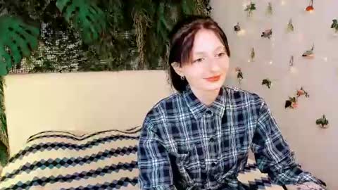 Snapshot of kira__cutie chatting on 07.03.26 Kira online show from 07.03.26