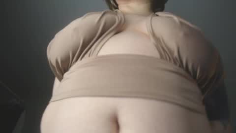 Snapshot of kira_citro chatting on 12.13.24 Kira NEXT STREAM December 4 5pm CET 11am EST online show from 12.13.24