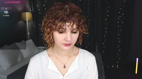 Snapshot of kira_fluffy chatting on 06.24.26 Kira online show from 06.24.26