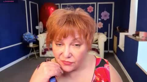 Kira Kennet online show from 05.14.26