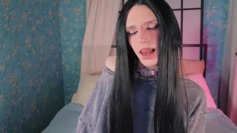 Snapshot of kira_long chatting on 03.01.26 MADI online show from 03.01.26