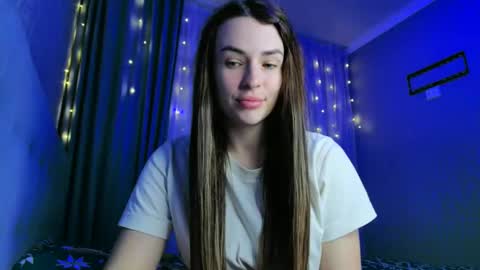 Snapshot of kira_love1 chatting on 04.04.26 Kira love1 online show from 04.04.26