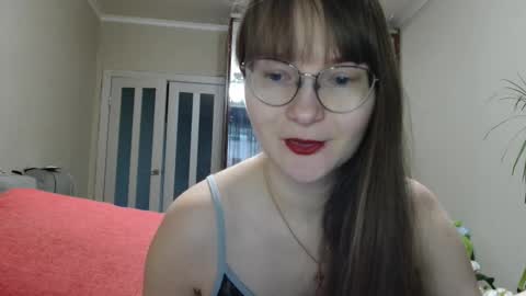 KiraGoldens online show from 12.17.25