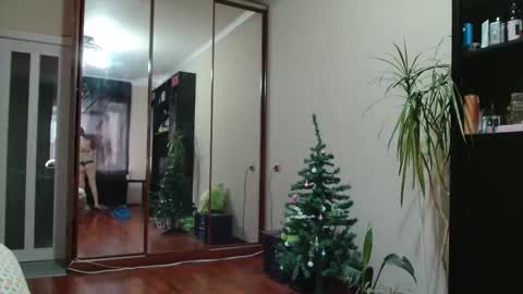 Snapshot of kiragoldens chatting on 01.19.26 KiraGoldens online show from 01.19.26