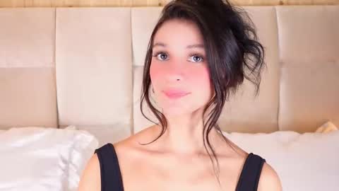 kira online show from 09.08.25