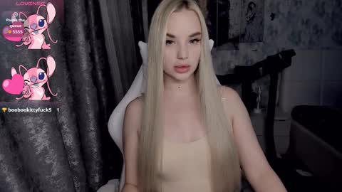 kirakrox online show from 11.25.25