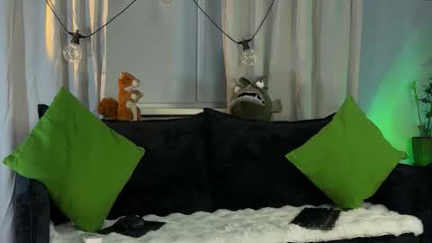 Kira    online show from 02.14.26