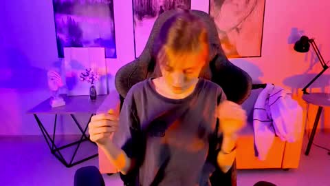 Kira online show from 02.27.25