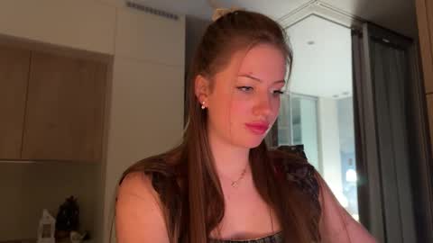 Kira online show from 01.11.26