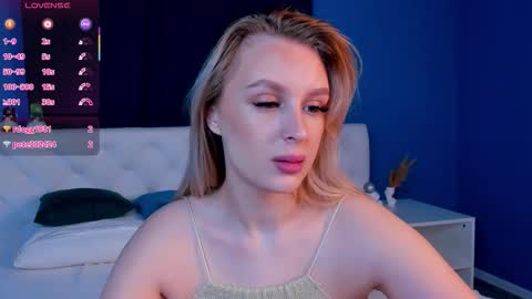 Kira online show from 02.20.26