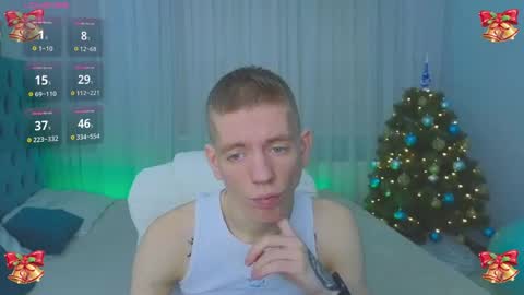 Snapshot of kireev_ chatting on 12.19.24 online show from 12.19.24