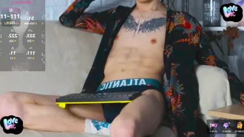 Snapshot of kireev_ chatting on 01.21.25 online show from 01.21.25