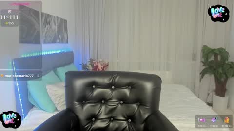 Snapshot of kireev_ chatting on 01.31.25 online show from 01.31.25