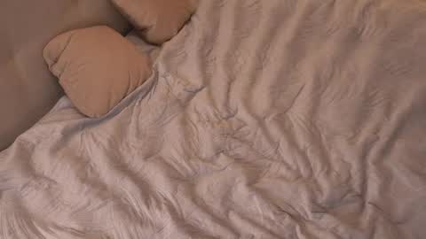 kiri_pvt online show from 11.09.25