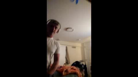 Snapshot of kirke1993 chatting on 03.17.26 kirke1993 online show from 03.17.26