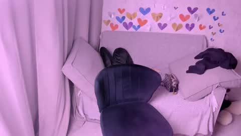 Kira online show from 02.14.25