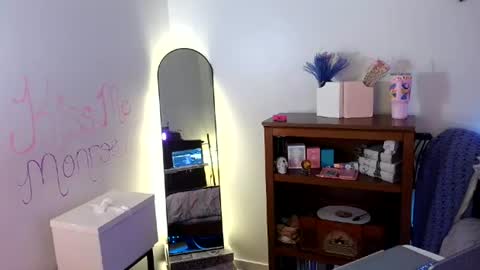 Morgan Monroe online show from 07.02.26