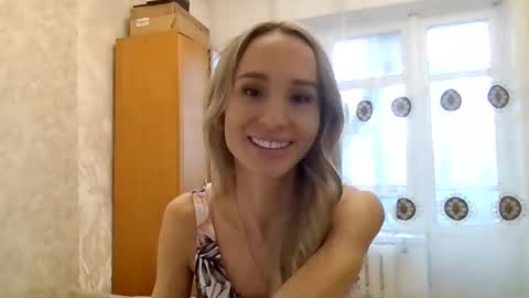 kissandbelle online show from 11.30.25