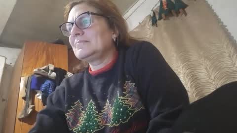 Snapshot of kissandvibe chatting on 11.12.25 kissandvibe online show from 11.12.25