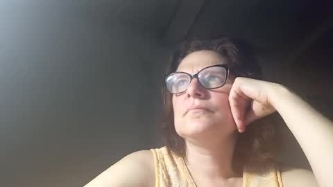 kissandvibe online show from 04.25.26