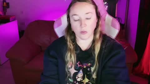 Snapshot of kissica chatting on 01.19.25 kissica online show from 01.19.25