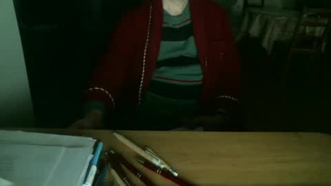 kisslog1 online show from 12.14.24