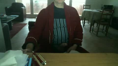 kisslog1 online show from 12.22.24