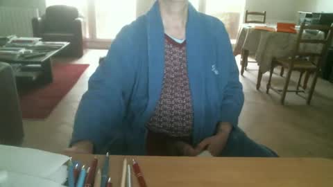 kisslog1 online show from 09.28.25