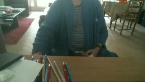 kisslog1 online show from 10.18.25