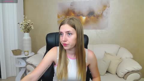 kissme_now online show from 09.19.25