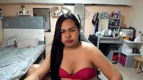 Snapshot of kissmeloves chatting on 02.23.26 kissmeloves online show from 02.23.26