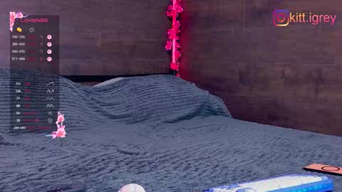 kitigrey online show from 10.30.25