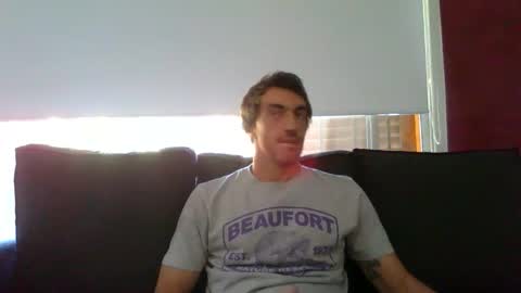 Snapshot of kitosssss chatting on 11.23.25 Steve Cocks online show from 11.23.25