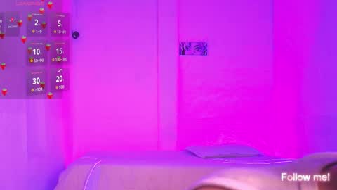 Snapshot of kitsuneplay_ chatting on 01.17.26 Salvatore online show from 01.17.26