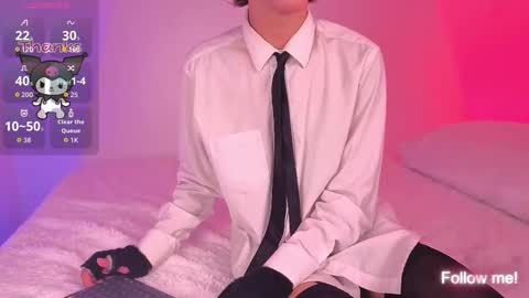 Snapshot of kitsuneplay_ chatting on 02.19.26 Salvatore online show from 02.19.26