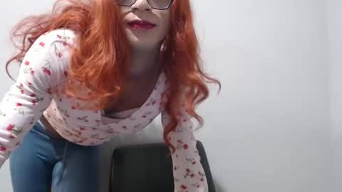 Snapshot of kittencrown chatting on 02.27.26 bambi online show from 02.27.26