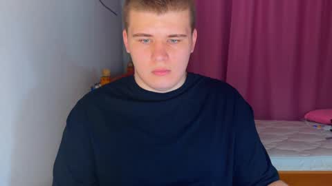 Snapshot of kittenmur chatting on 05.09.26 Vlad online show from 05.09.26