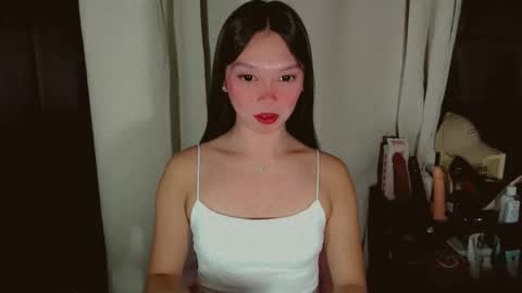 Snapshot of kitteylovesyou chatting on 02.01.26 KITTY online show from 02.01.26