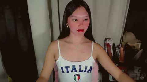 Snapshot of kitteylovesyou chatting on 02.09.26 KITTY online show from 02.09.26