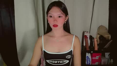 Snapshot of kitteylovesyou chatting on 02.11.26 KITTY online show from 02.11.26