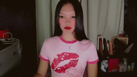 Snapshot of kitteylovesyou chatting on 02.28.26 KITTY online show from 02.28.26